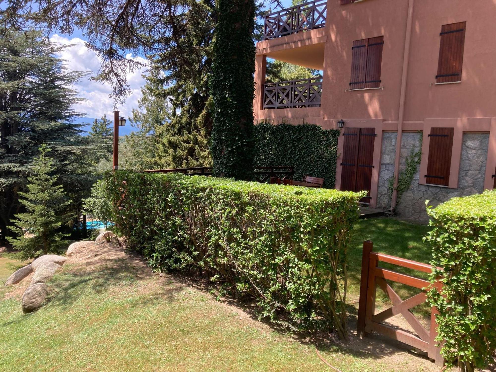 Apartamento Con Jardin - Montana Park Enveitg Екстер'єр фото