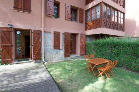 Apartamento Con Jardin - Montana Park Enveitg Екстер'єр фото