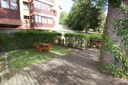 Apartamento Con Jardin - Montana Park Enveitg Екстер'єр фото